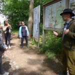 Mit dem Natur- und Landschaftsführer ging es zu LEADER-Projekten im Naturpark Lüneburger Heide.
